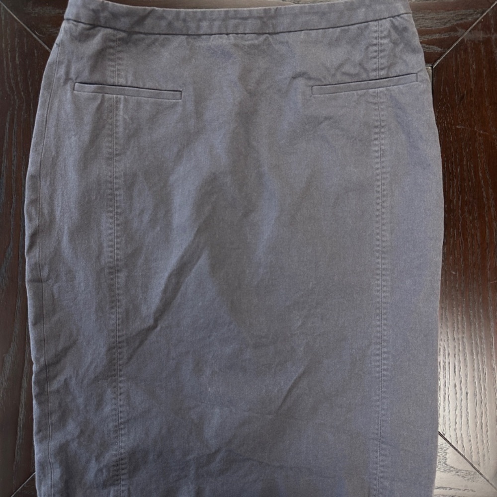 *BANANA REPUBLIC* Gray Skirt Size 4